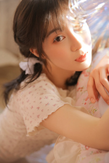 妺妺开的处苞134视频